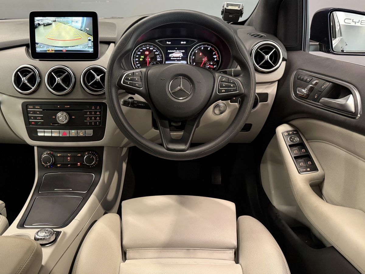 MERCEDES BENZ B180 STYLE (R16 LED) - Image 4