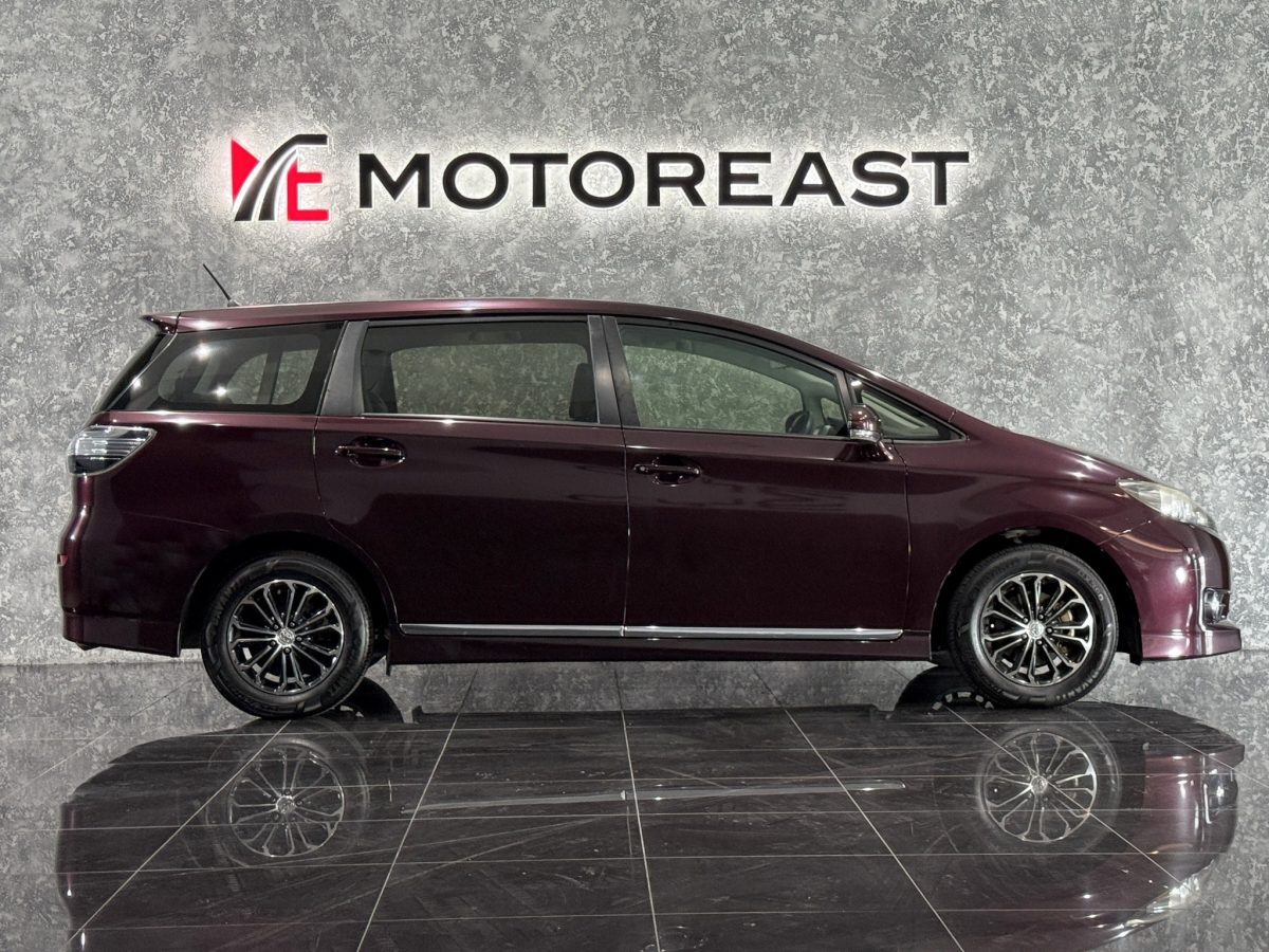 TOYOTA WISH 1.8 CVT ELEGANCE - Image 2