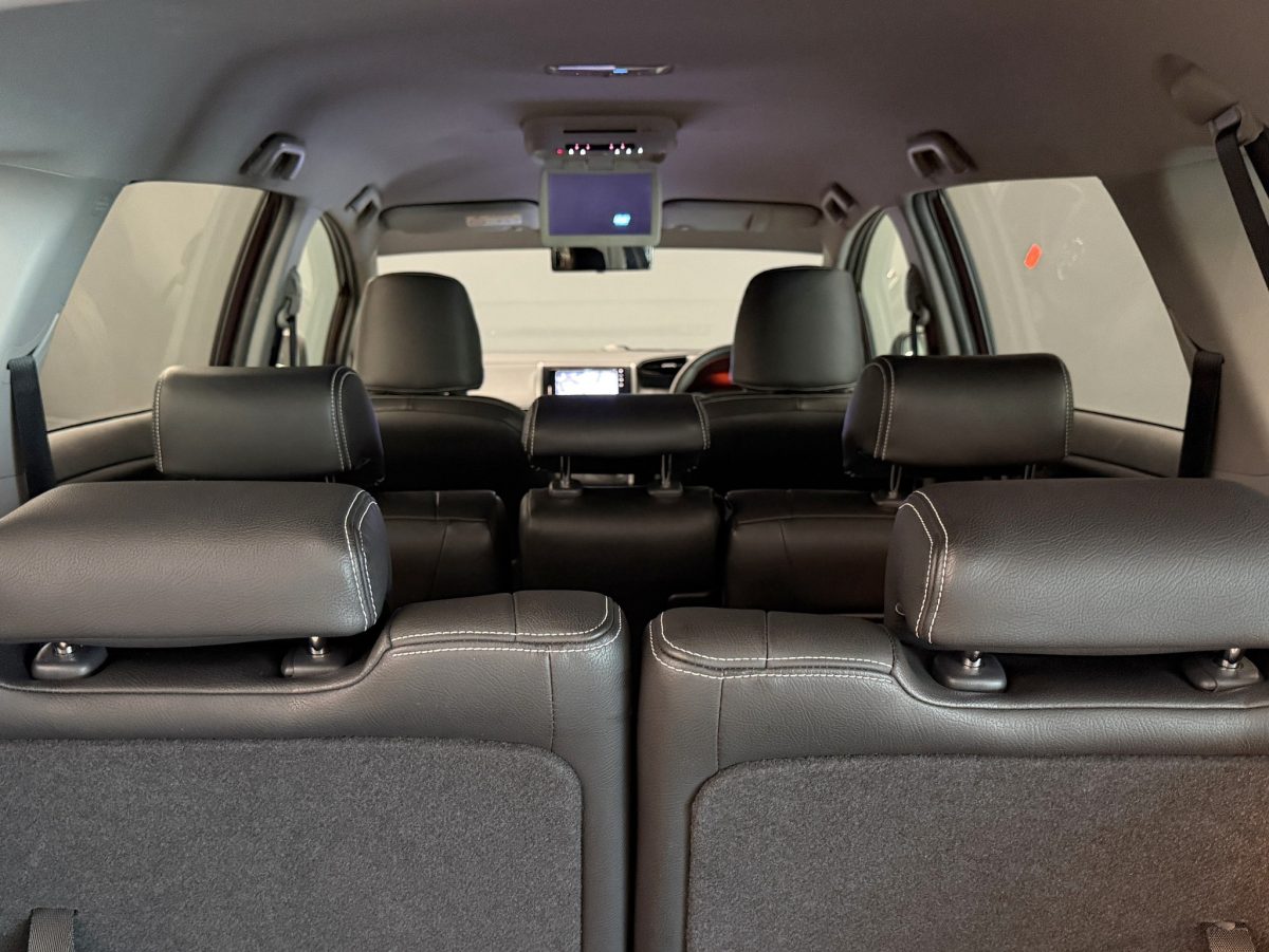 TOYOTA WISH 1.8 CVT ELEGANCE - Image 7