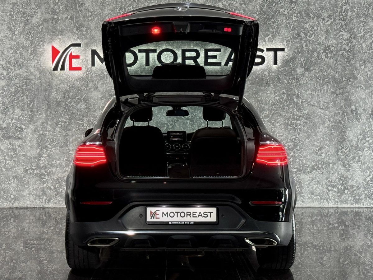 MERCEDES BENZ GLC250 4MATIC COUPE AMG LINE (R19 LED) - Image 8