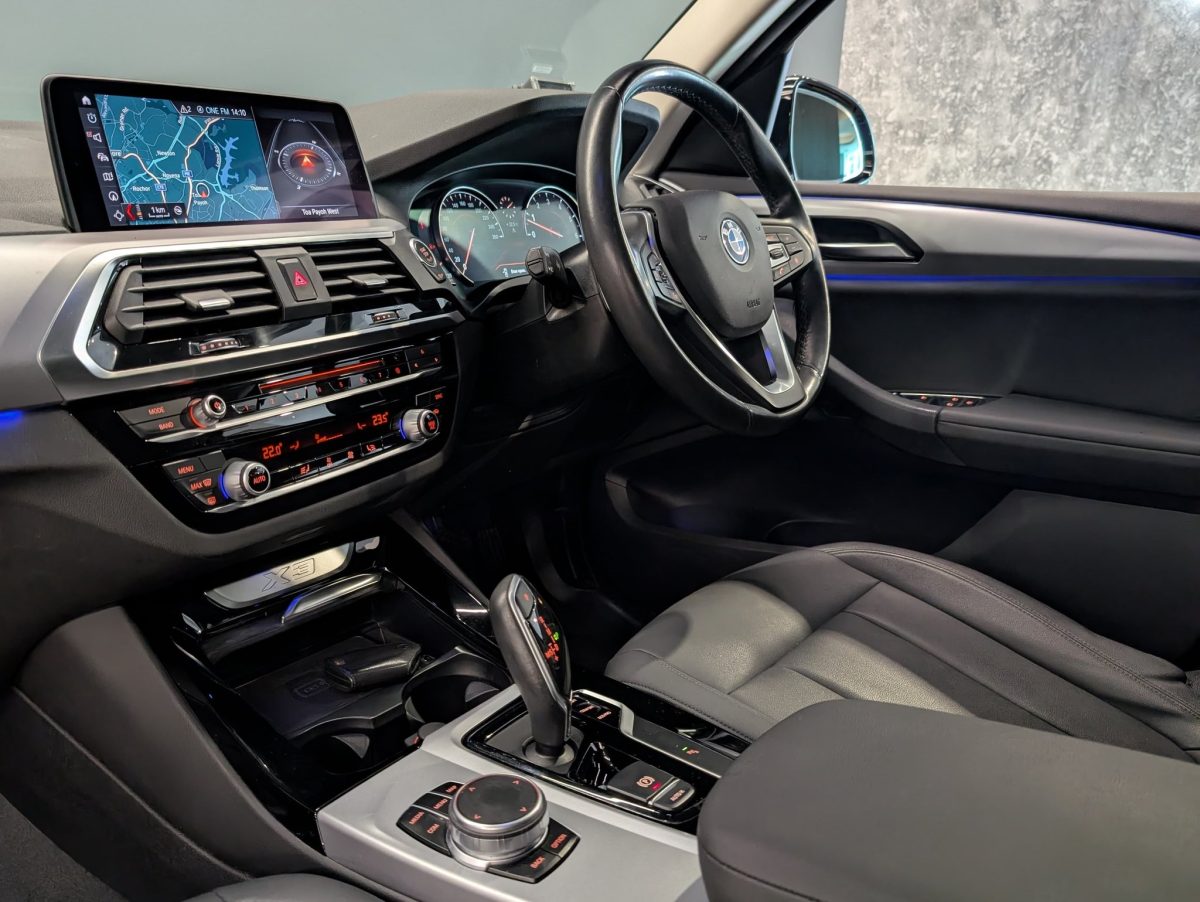 B.M.W. X3 SDRIVE20I - Image 6