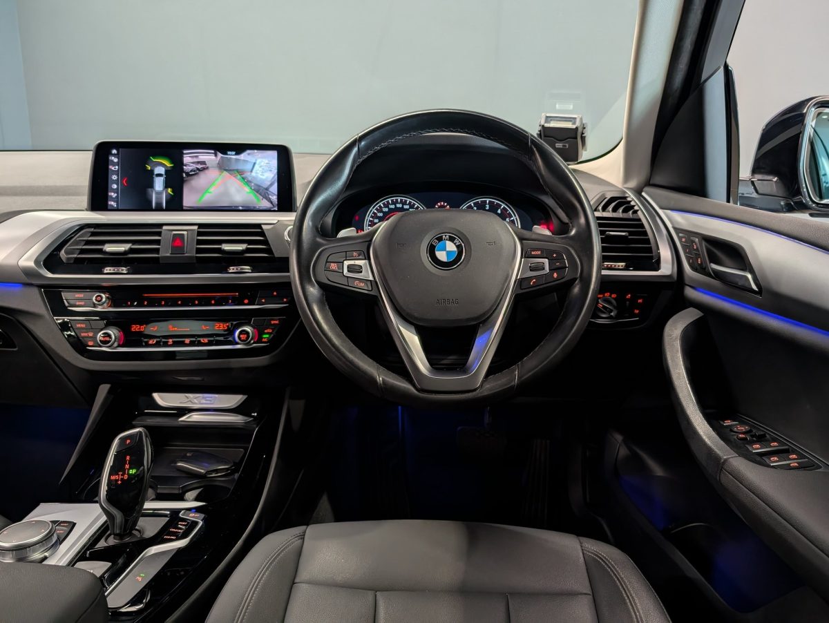B.M.W. X3 SDRIVE20I - Image 5