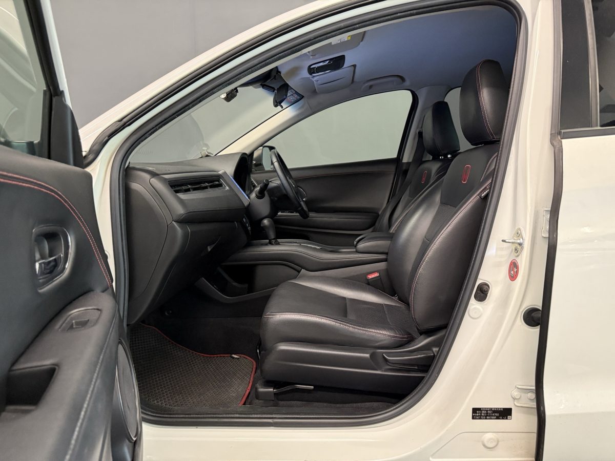 HONDA VEZEL 1.5X A - Image 5