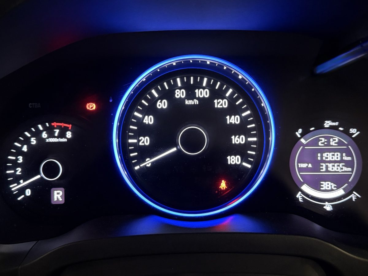 HONDA VEZEL 1.5X A - Image 6