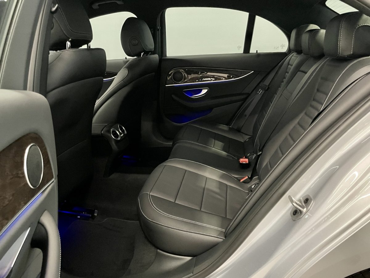MERCEDES BENZ E200 SPORT M-HYBRID - Image 8
