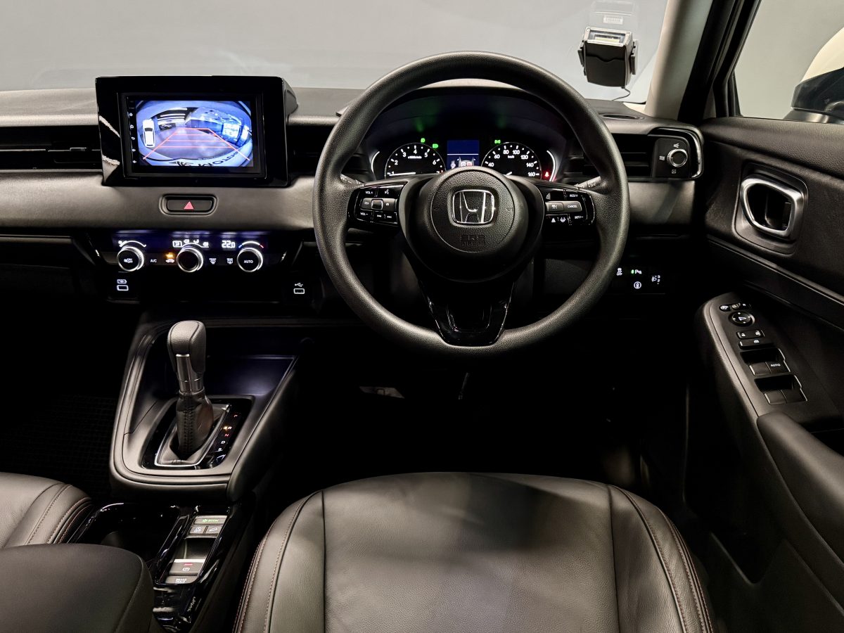 HONDA VEZEL 1.5G CVT HONDA SENSING - Image 4
