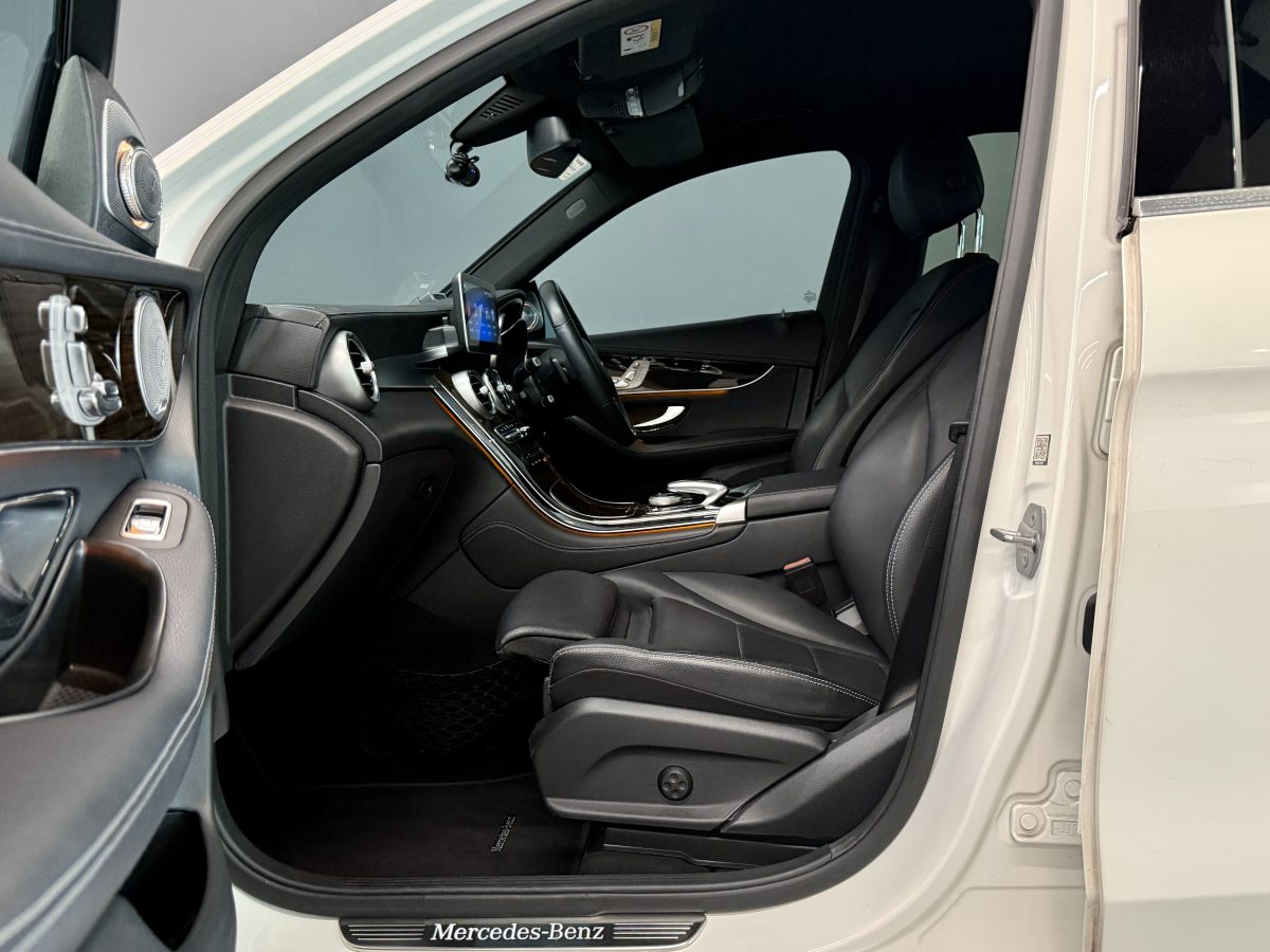MERCEDES BENZ GLC200 (R18 LED) - Image 7