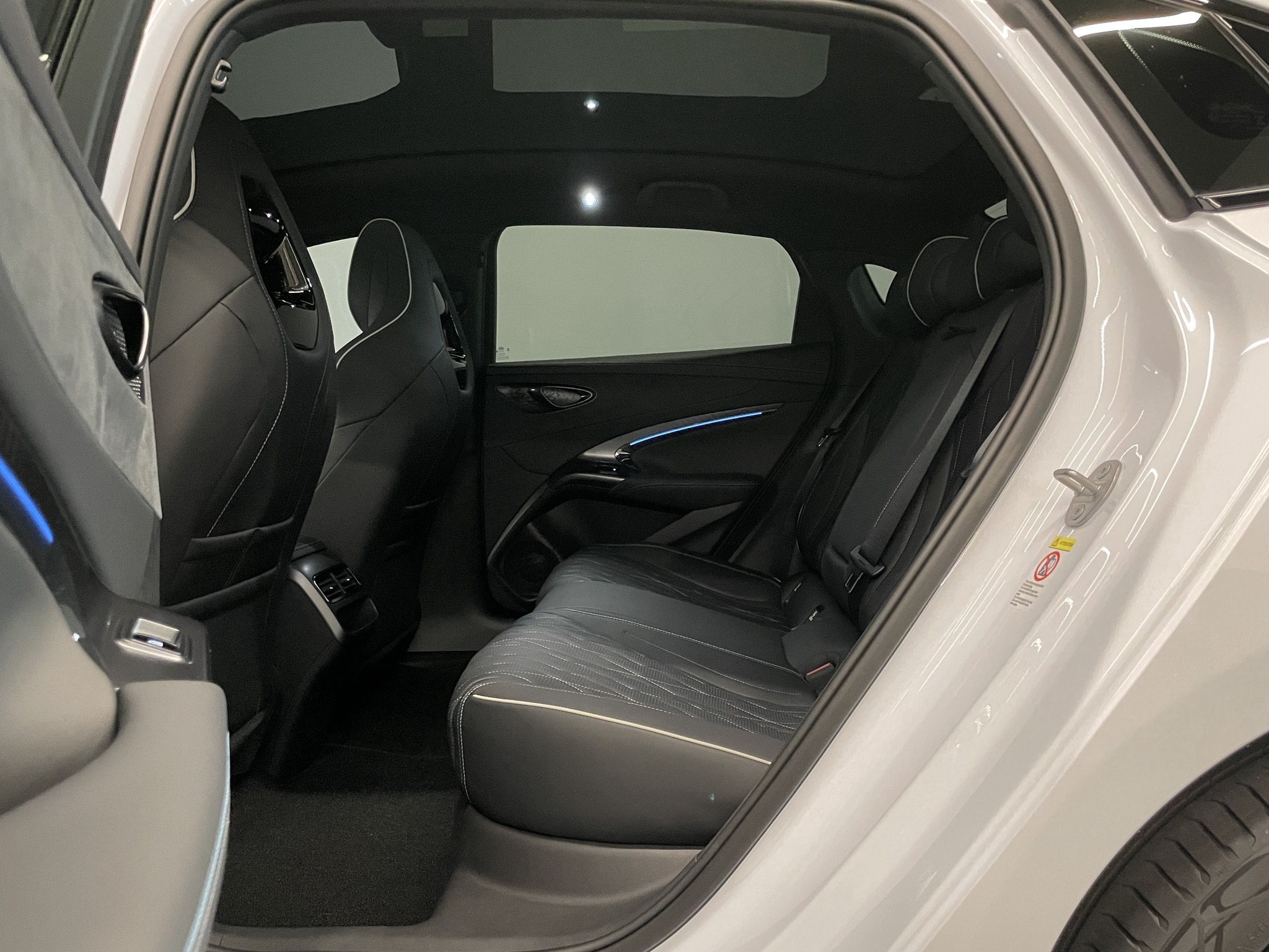 BYD SEAL PREMIUM - Image 8